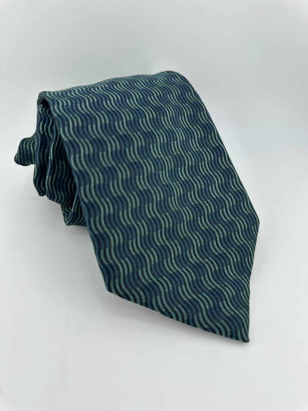 Kenneth Cole New York Silk Tie Blue Green Wavy Pattern Hand Made Imported